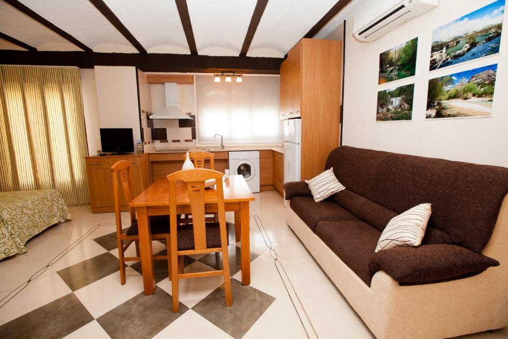Apartahotel Al Alba Pozo Alcon Room photo